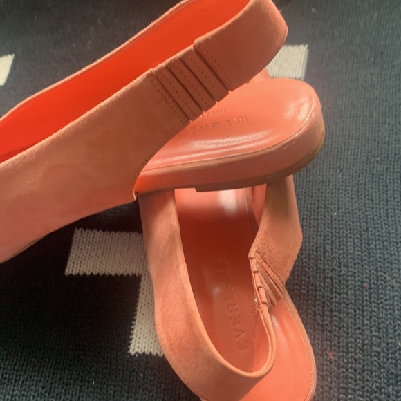 Everlane - suede leather flats with elastic back - Coral Pink size 7.5 - Picture 2 of 5